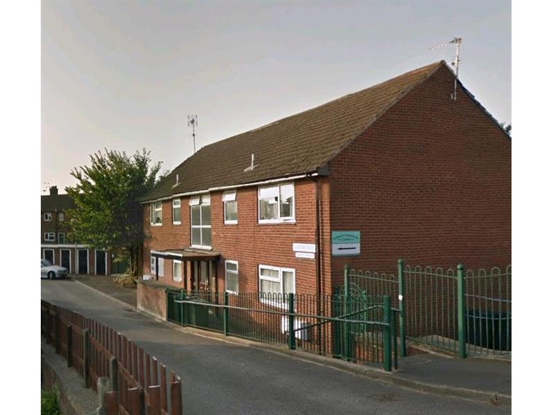 Available to rent is this 1 Bedroom 1 Person Ground Floor Flat bedroom, complete with double glazing and gas heating. (Age Restriction Applies)