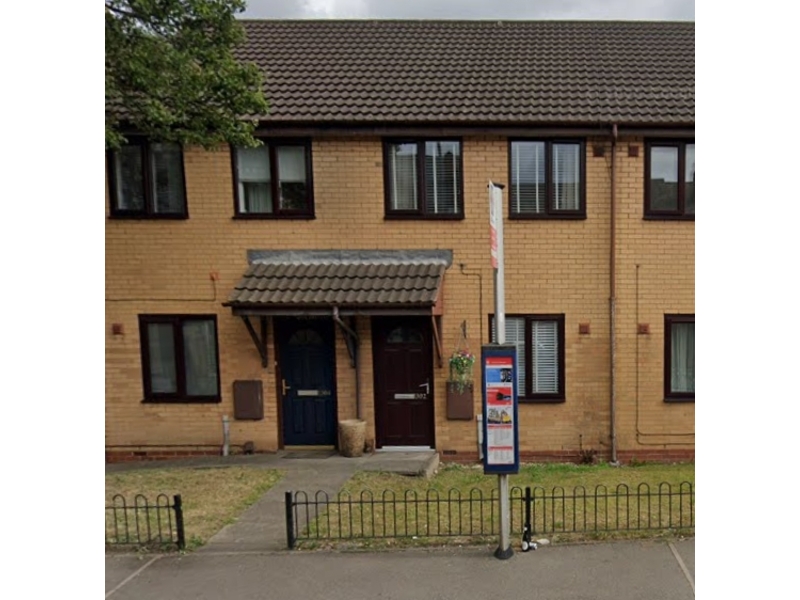 Available to rent, a 2 bedroom house in the Darlaston area