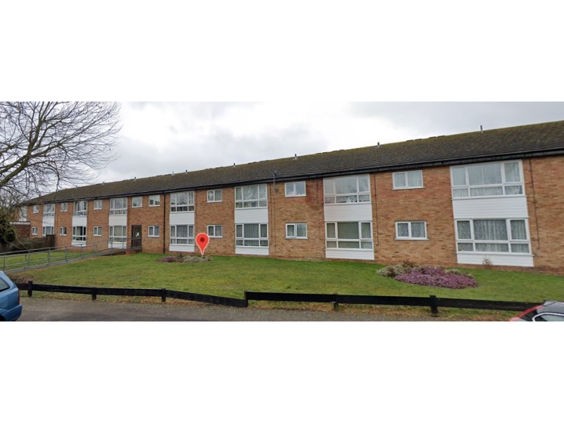 For Rent in The Poplars, Borehamwood. 1 Bedroom 1 Person, 1st Floor