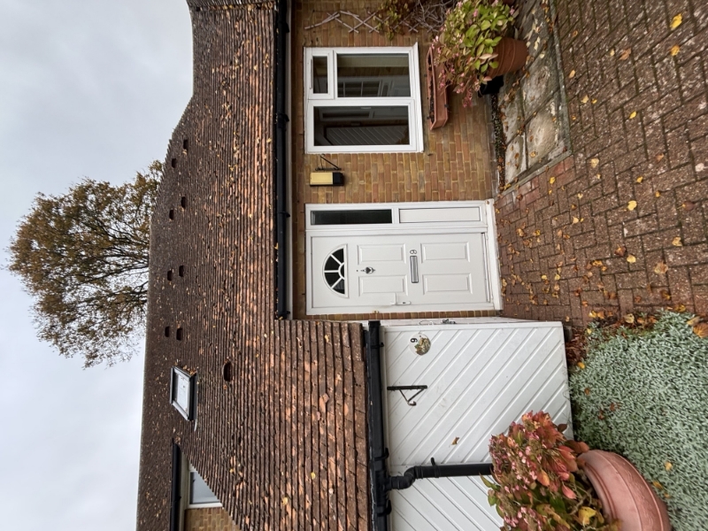 For Rent in Hadlow. Two Bedroom, Ground Floor Flat